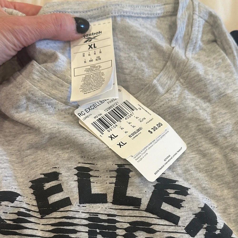 NWT Reebok T-Shirts - Picture 2 of 5